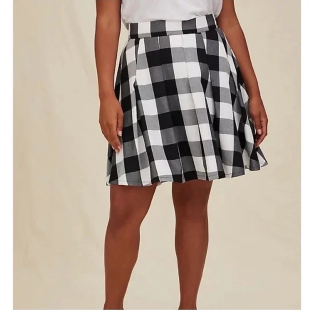 Torrid Black and White Checkered Women's plus size Skirt 1x 14/16